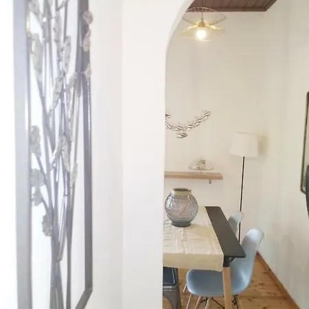 Pine House With Sea View Apartment