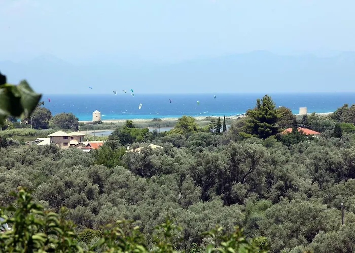 Pine House With Sea View